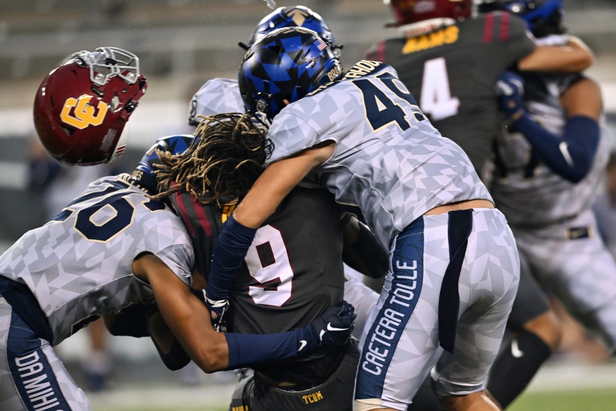 The Bosco defense has allowed 31 points in six games and recorded two shutouts, including a 49-0 win over defending Oregon state champion Central Catholic (Portland), which managed 64 total yards. Photo: Leon Neuschwander.