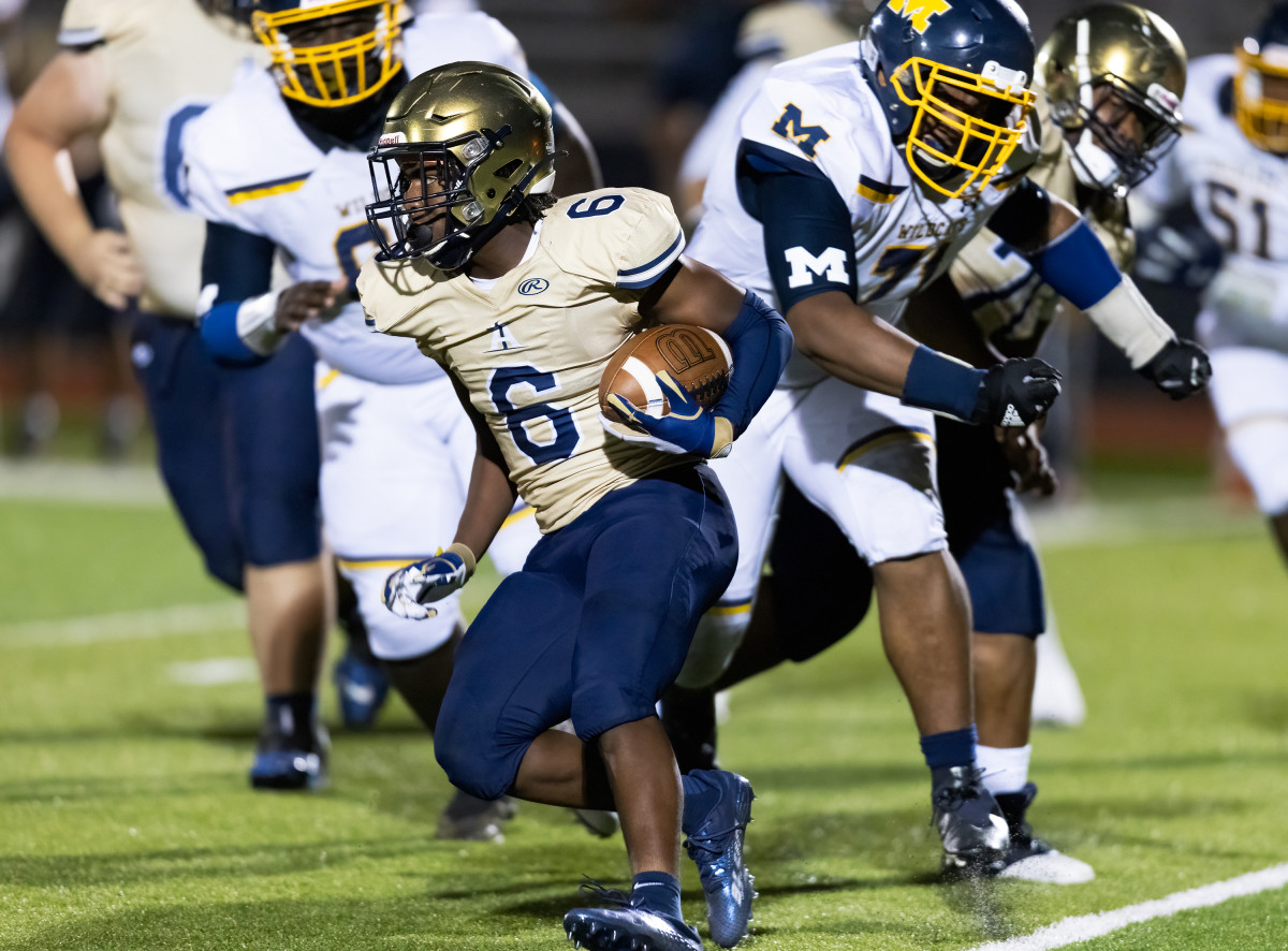 Lucious Dones scored three touchdowns to help the Althoff Cursaders rally for a dramatic 31-30 comeback victory against visiting Marion in Belleville, Illinois on September 30, 2022.