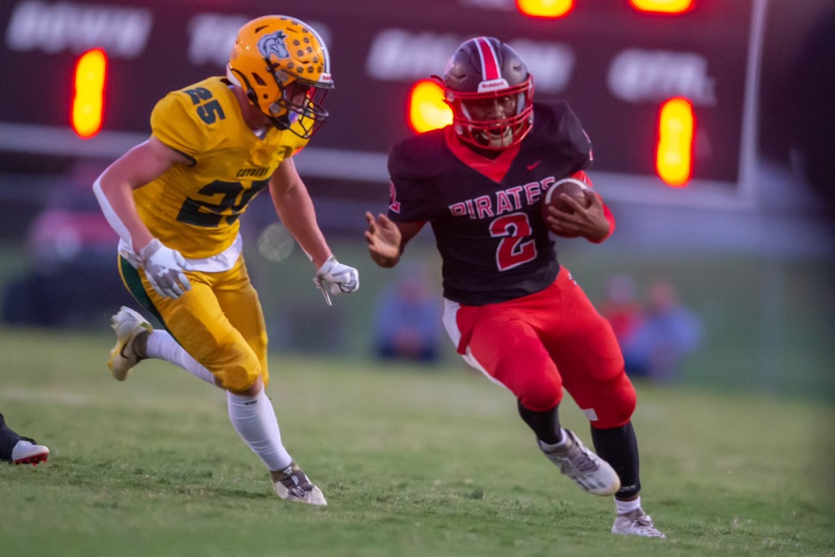 Florida high school football scores: Pasco Pirates running back Tayshaun Balmir rushed for 360 yards and scored four times in a key district win over the Cypress Creek Coyotes on October 3, 2022 in Dade City, Florida