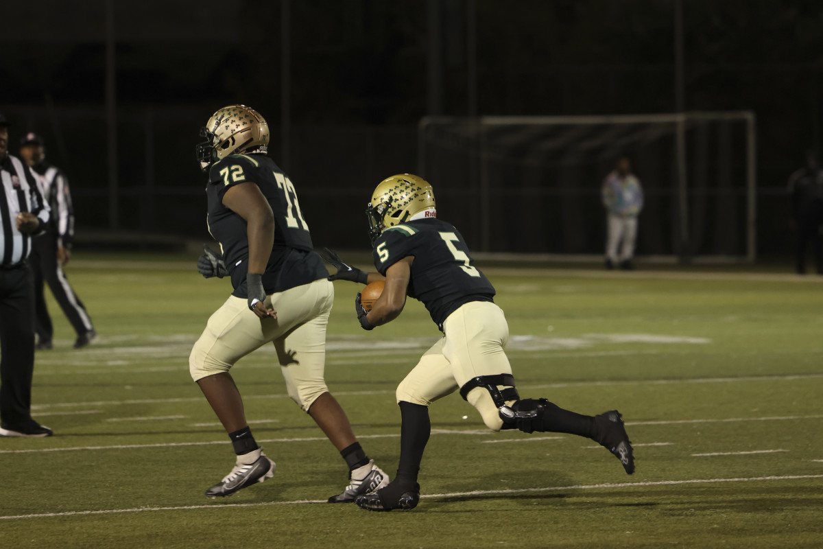 St. Vincent-St. Mary vs Cleveland Heights football Tim Wilson 4