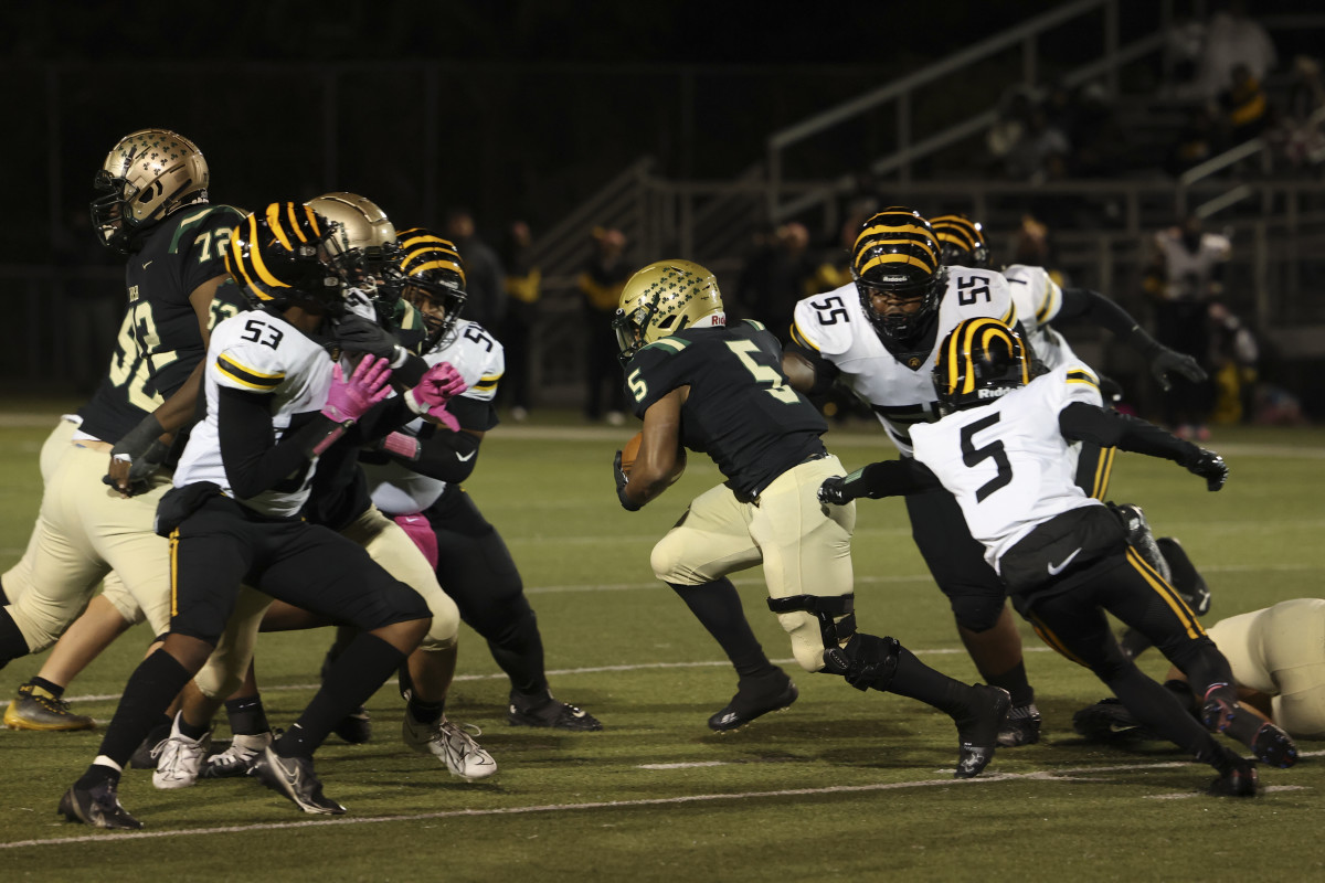 St. Vincent-St. Mary vs Cleveland Heights football Tim Wilson 11