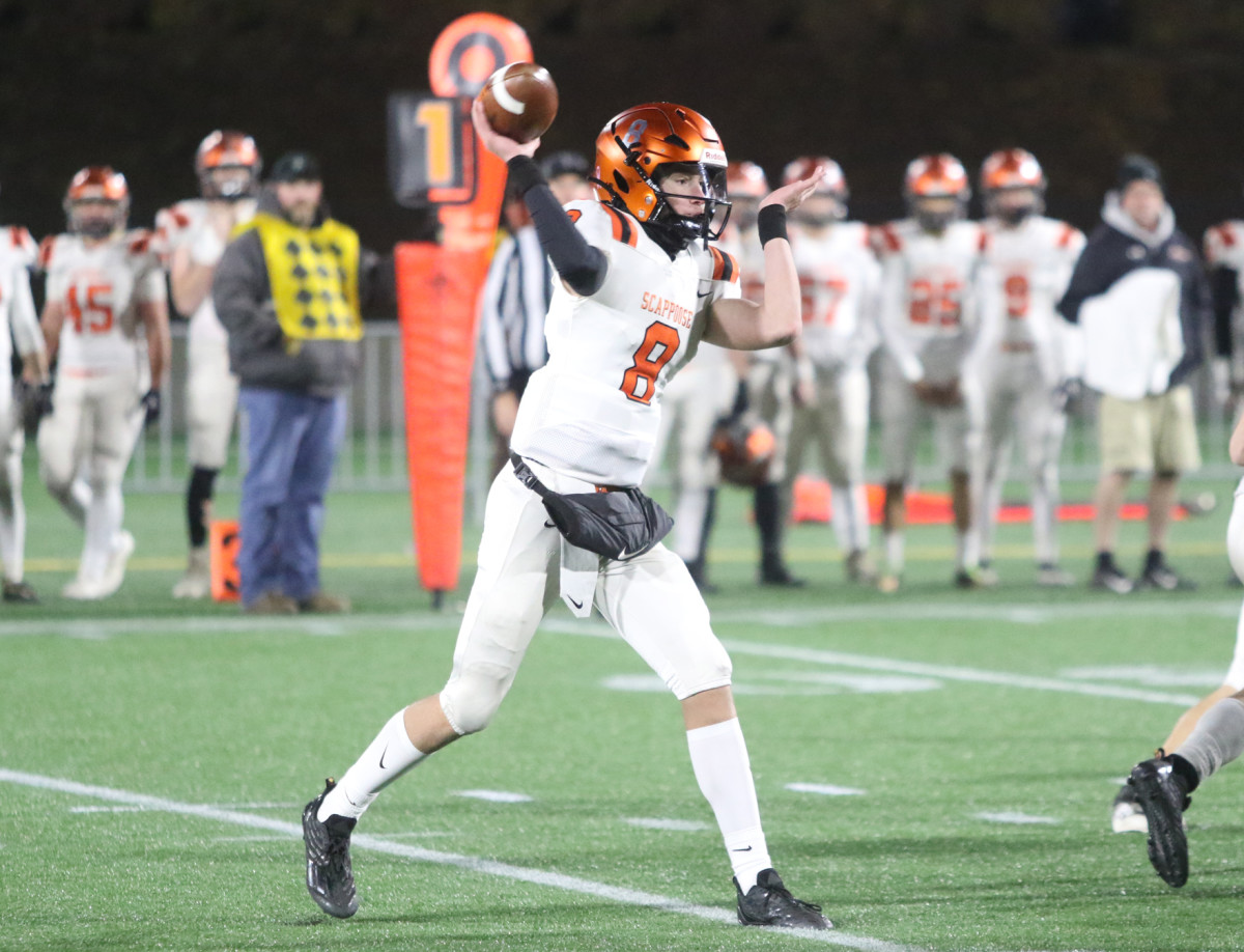 Max Nowlin (Scappoose) photo by Dan Brood 