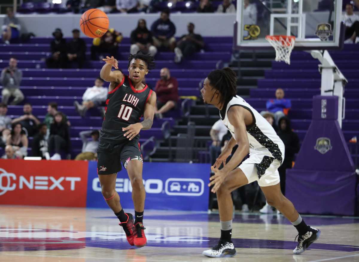 Long Island Lutheran junior Nigel James passes the ball in a win against Link Academy (Missouri) at the City of Palms Classic on Dec. 21, 2023.
