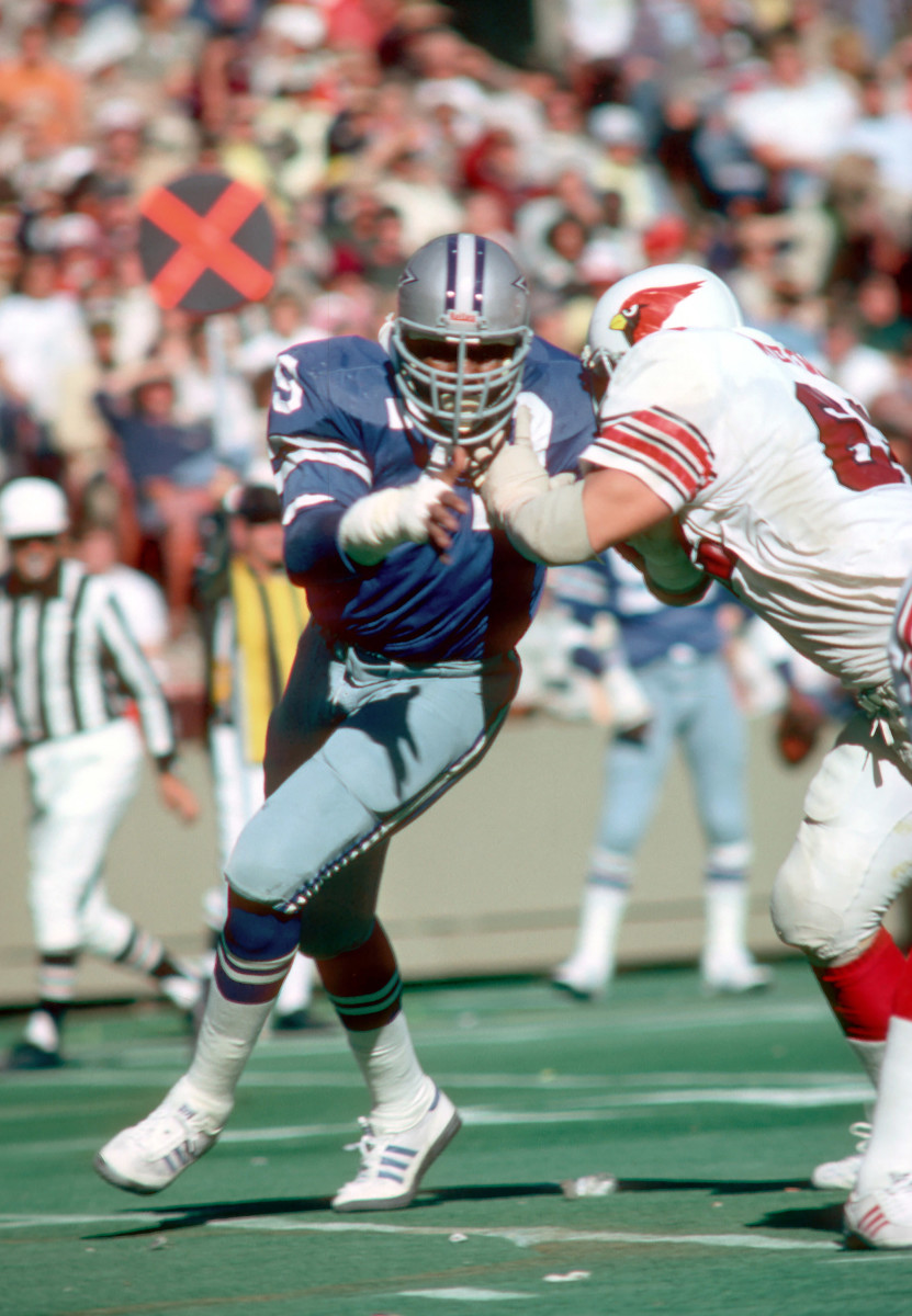 Cowboys defensive end Harvey Martin (79) in action against the St. Louis Cardinals at Busch Stadium in 1978.