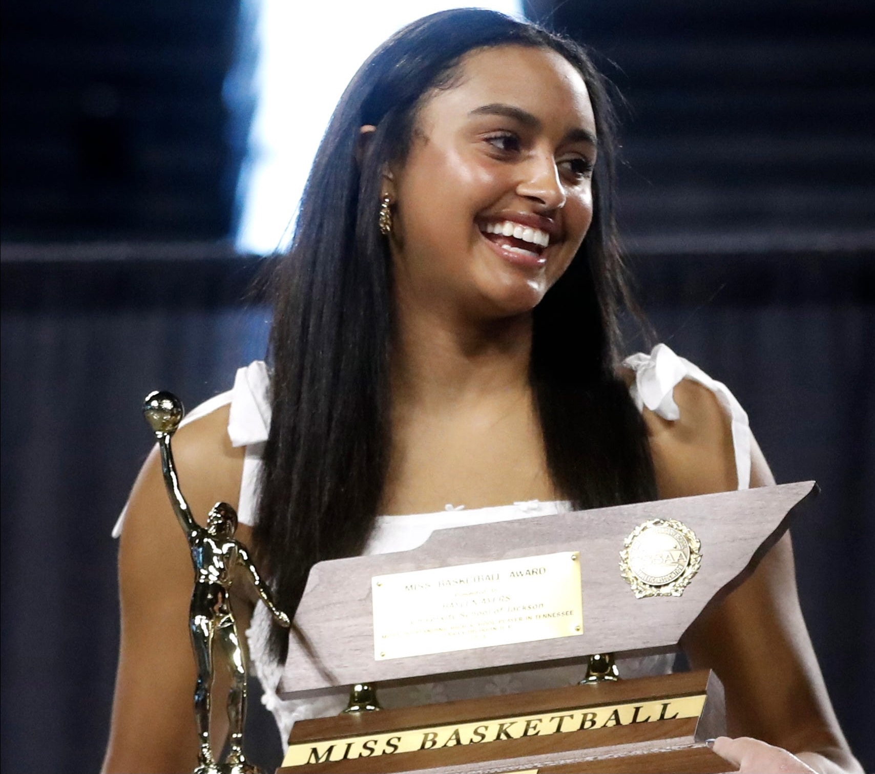 Two-sport star Haylen Ayers was named Tennessee Miss Basketball earlier this month. Now she's starring on the softball field for the University School of Jackson.