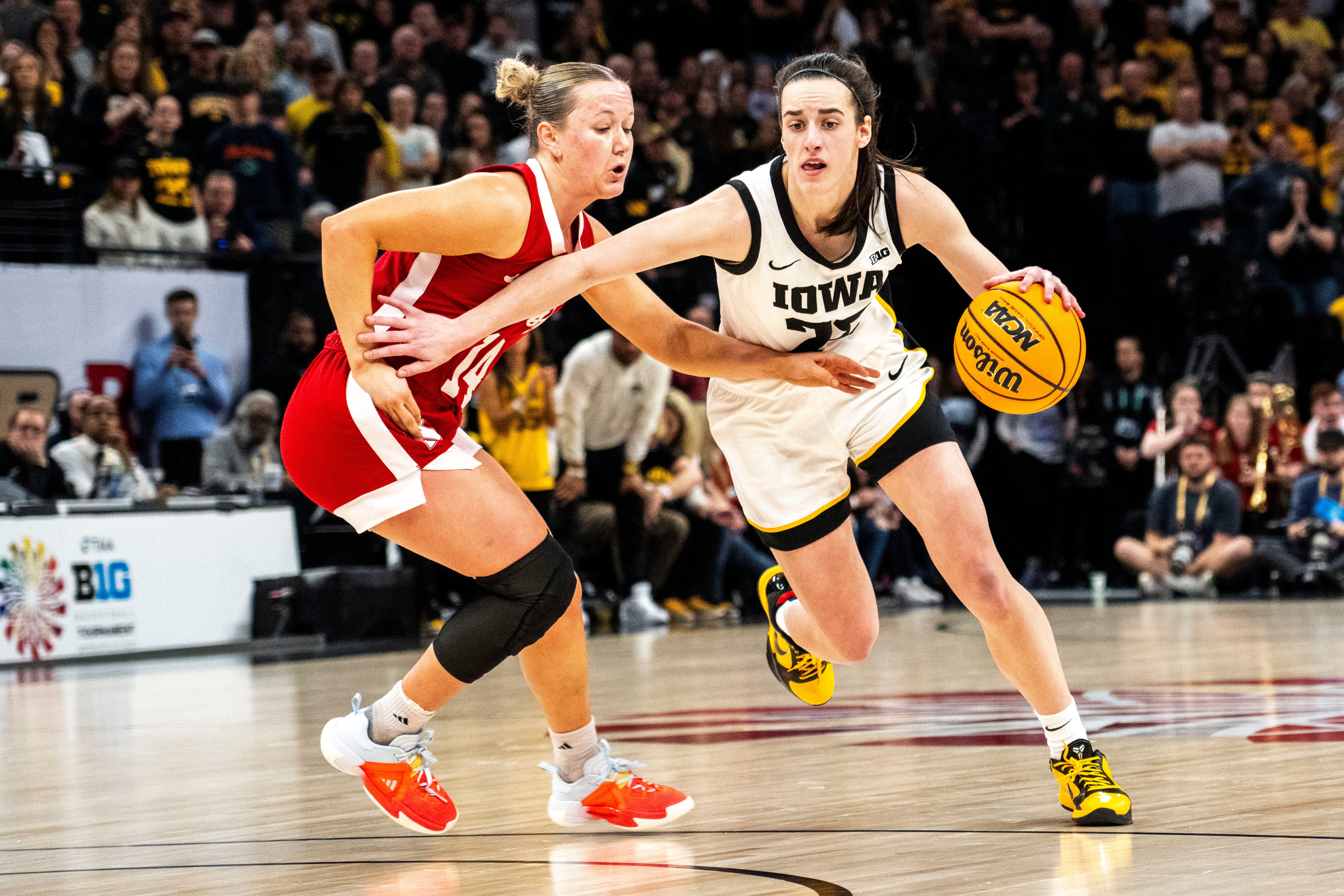 Caitlin Clark and Iowa are trying to return to the Final Four for the second straight season. (USA Today photo)
