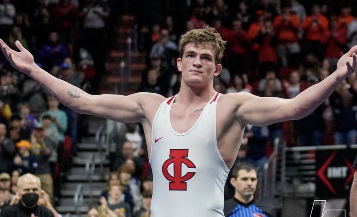Ben Kueter made history by becoming only the sixth undefeated wrestler, over his high school career. He also finished as the top-ranked wrestler at 215-pounds in the final SBLive Sports National High School Wrestling Rankings.