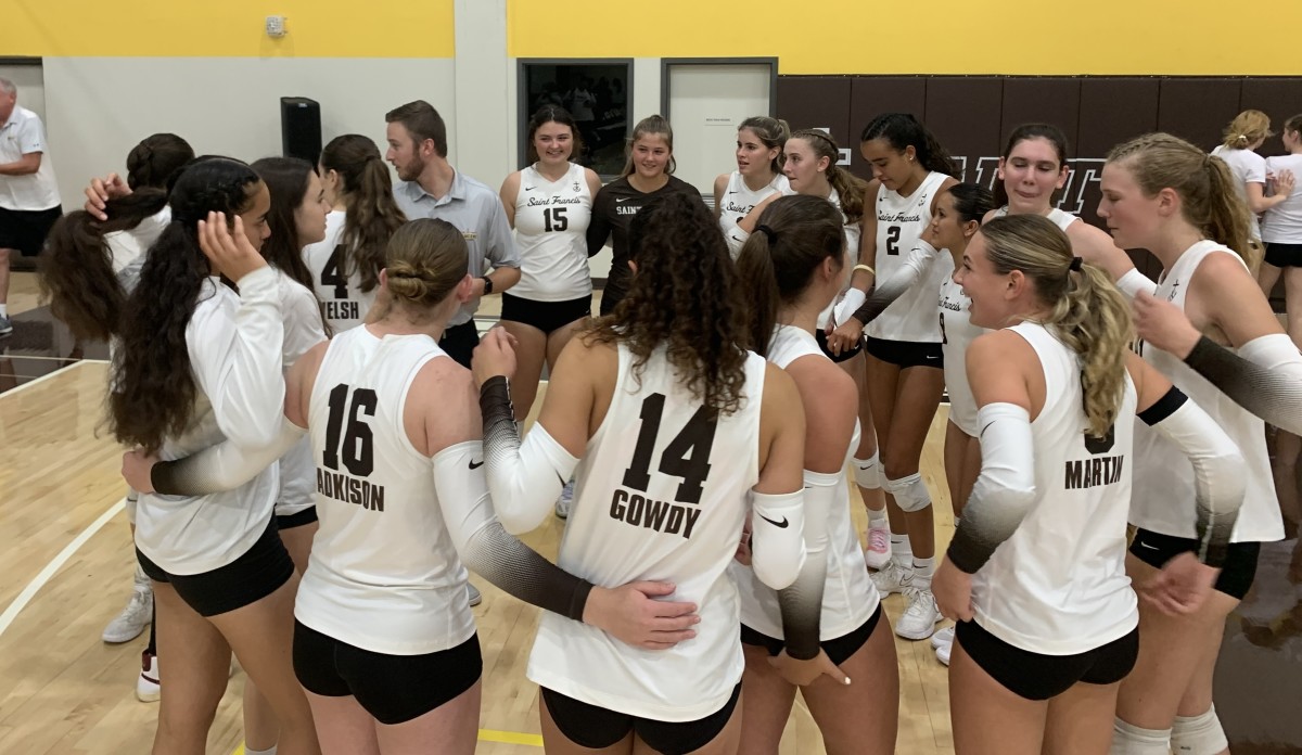 Saint Francis girls volleyball after 3-1 win over Mitty by Jim Malone 9-27-2