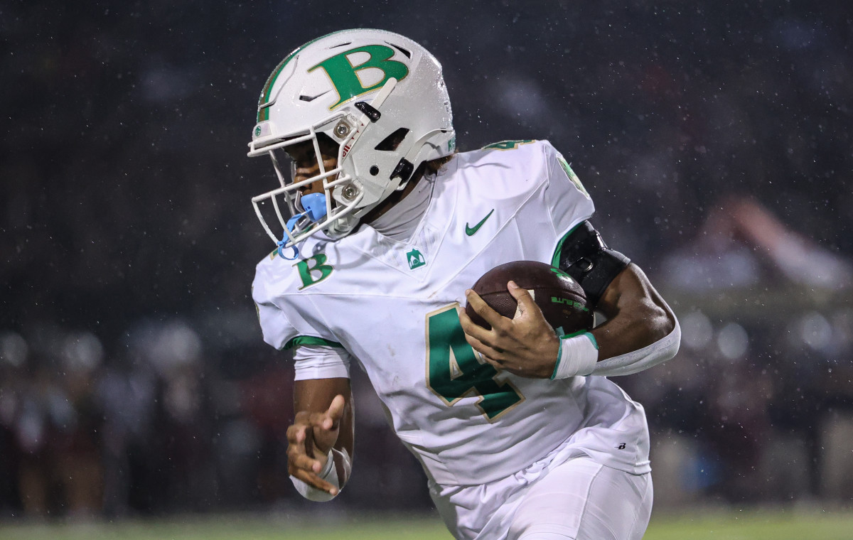 Buford's Jordan Allen looks for yards after the catch. 11/13/2023