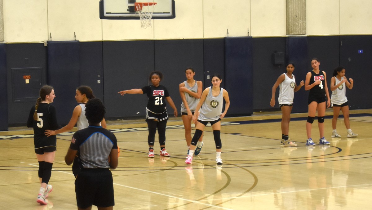 Canyon (Anaheim) girls basketball2