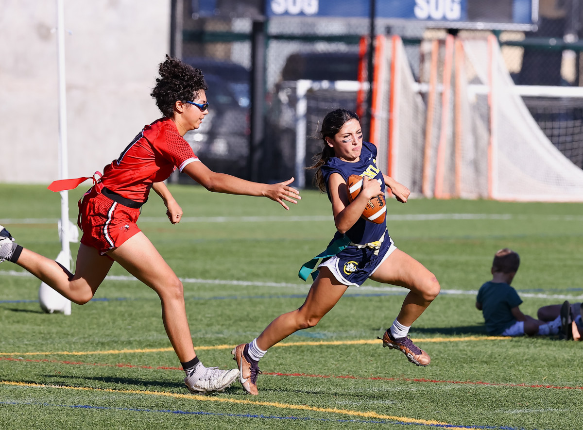 Speedy sophomore Krista Arreola avoids a defender. 