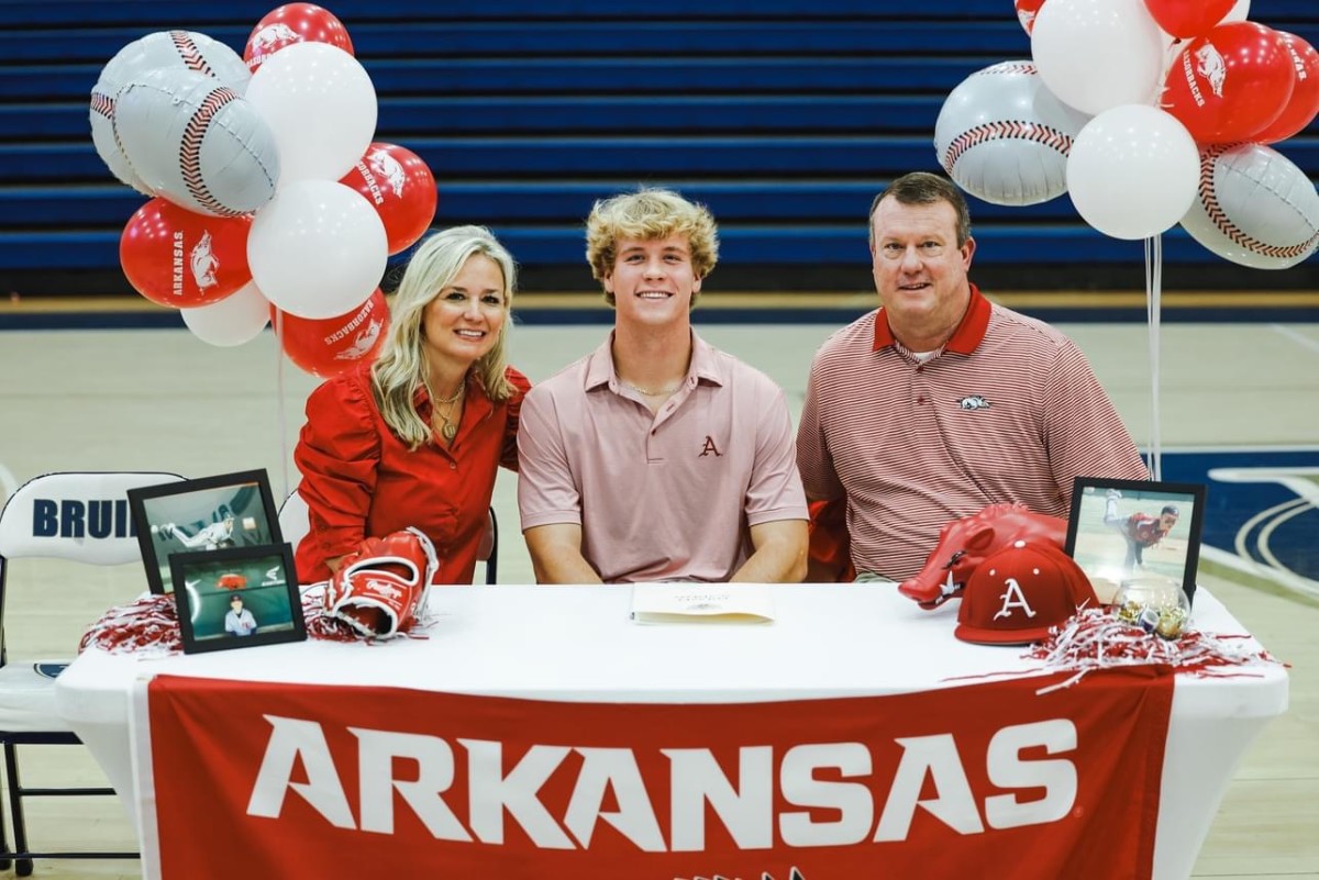 Kel Busby signed with the University of Arkansas to play baseball Wednesday. (Photo by Sheldon Smith)