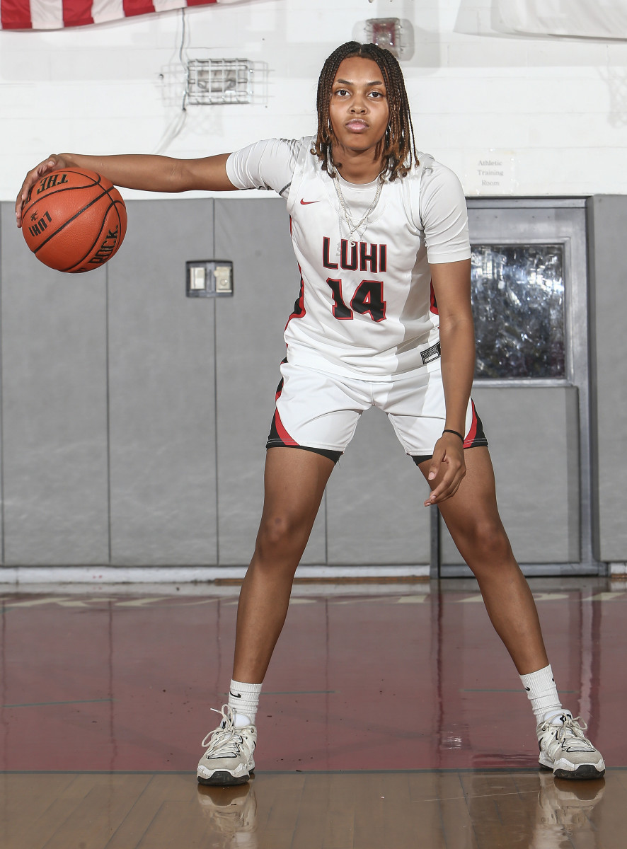 Ka'Shay Hawkins, a Syracuse commit, is a standout on defense for Long Island Lutheran. Photo by Lonnie Webb/SBLive Sports