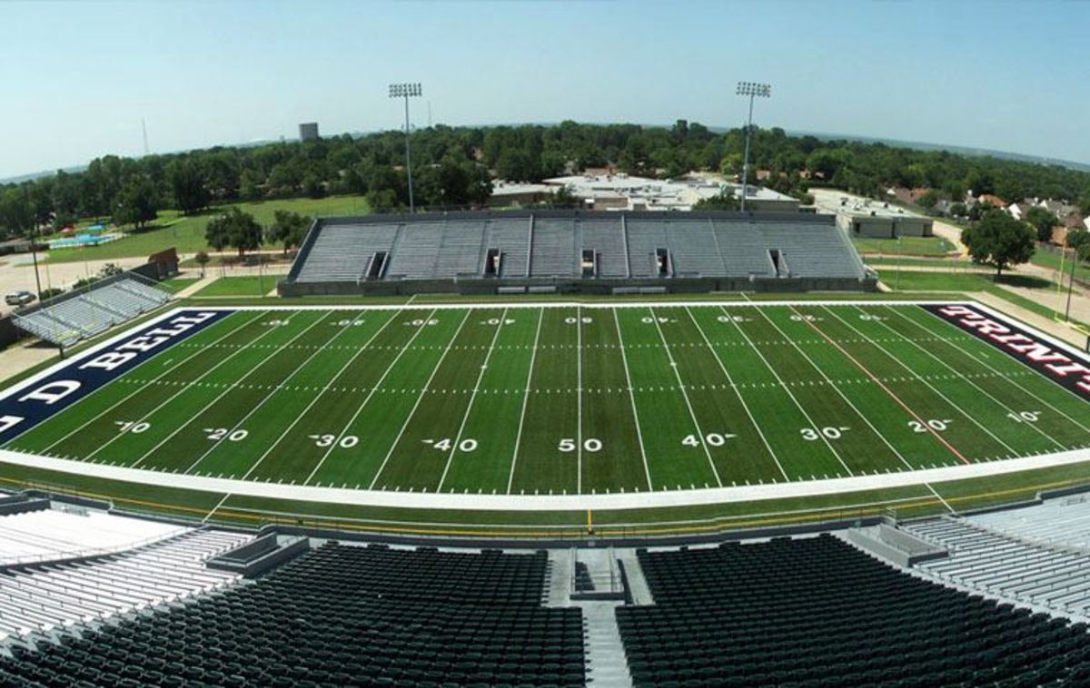 texas high school football stadium series 2023Pennington Field (HEBISD) (1)