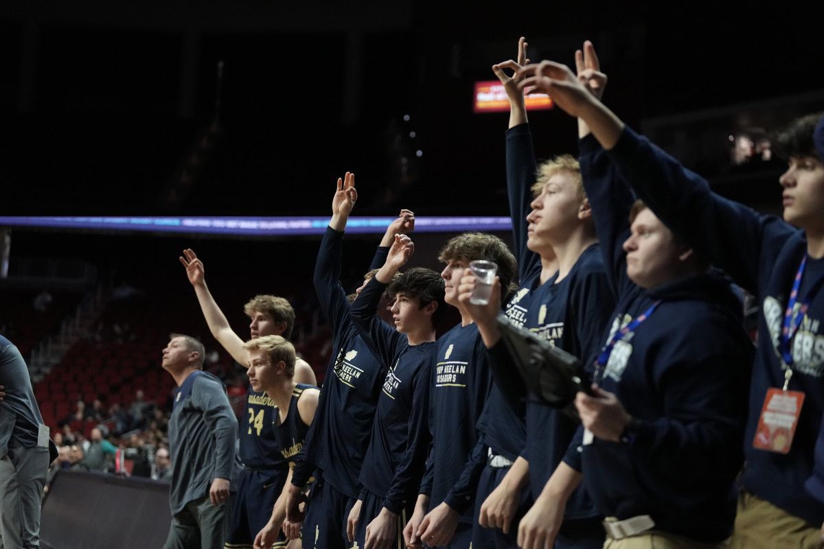 Sioux City Bishop Heelan advanced to the Class 3A state tournament semifinals last winter. (Photo by Matthew Putney)