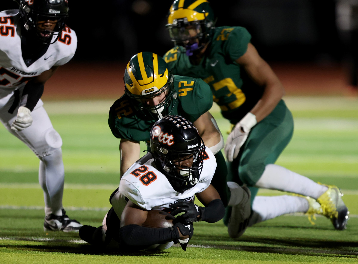 Pittsburg 37, San Ramon Valley 21 NCS D1 title by Dennis Lee 11-24-2023112420230