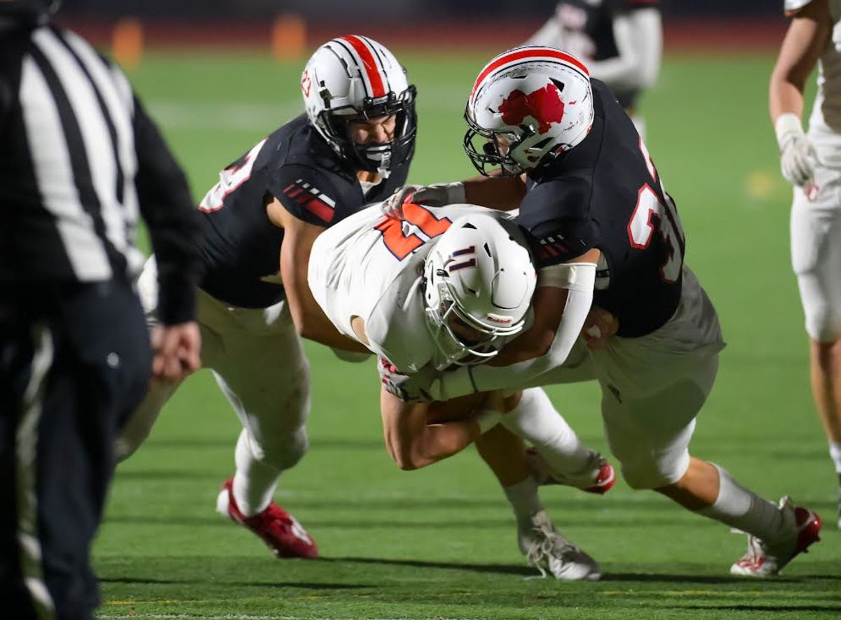 Yelm's defense stands tall as Tornados eliminate Eastside Catholic in ...