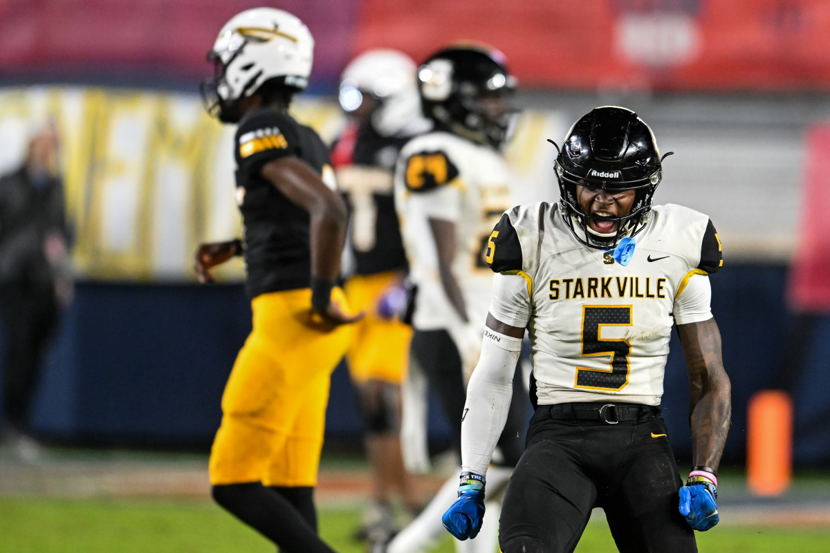 Oak Grove holds off Starkville for 3328 win to clinch 2023 MHSAA 7A