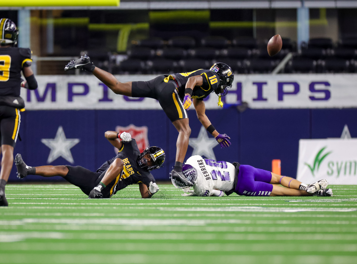 timpson tolar texas state football championships uil 2023 2a division i tommy hays Game 3 05