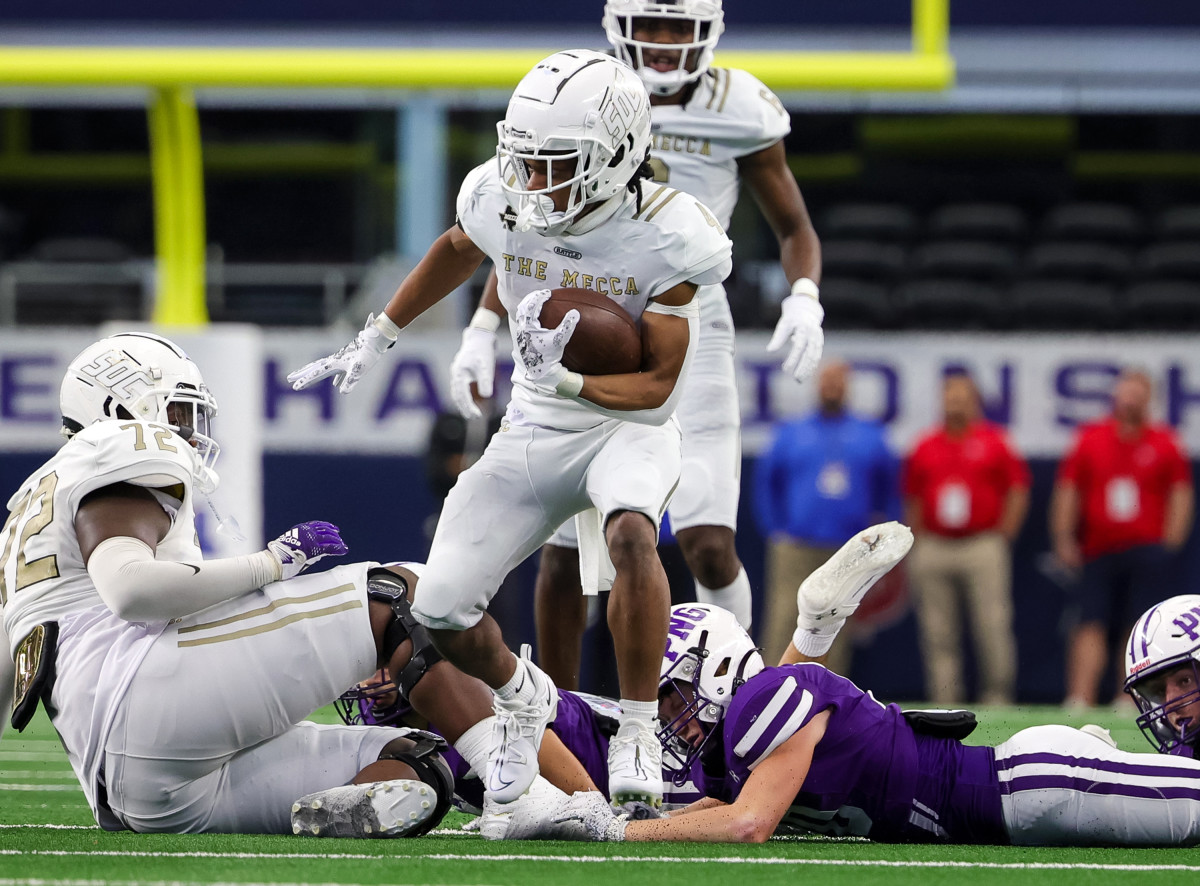South Oak Cliff vs Port Neches Groves UIL 5A Division 2 Final December 16, 2023 Photo-Tommy Hays01