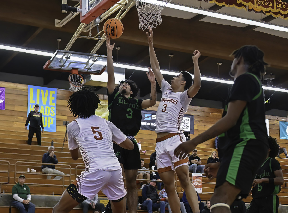 Lincoln vs Lanier Torrey Pines Holiday Classic December 27, 2023 Photo-Justin Fine39