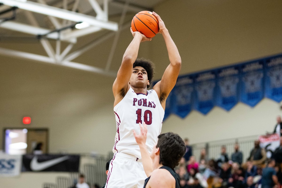 Perry forward Koa Peat is one of the top-ranked junior recruits in the country.