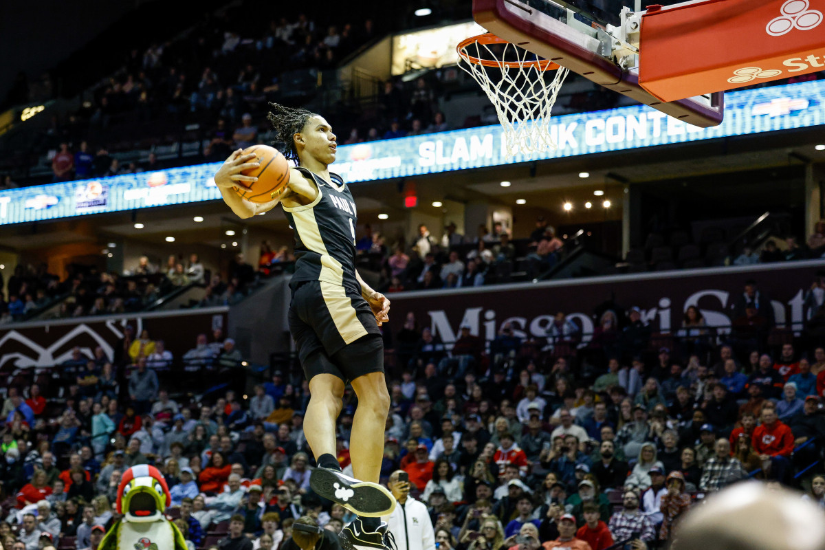 St. Paul VI senior Isaiah Abraham, a UConn signee, throws down a slam during the Bass Pro Tournament of Champions dunk contest on Jan. 13, 2024.
