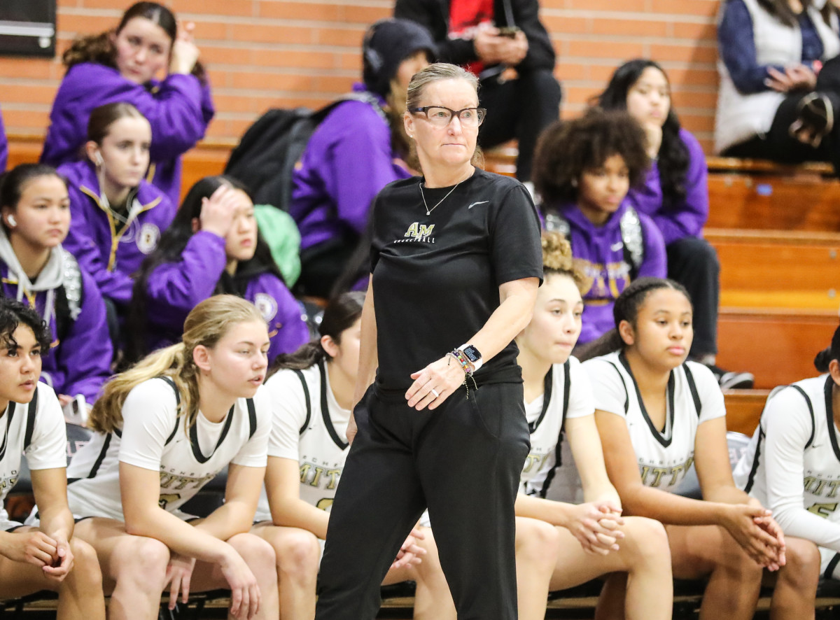 Mitty coach Sue Phillips will be inducted into the Women's Basketball Hall of Fame in April along with former WNBA stars Maya Moore and Seimone Augustus.